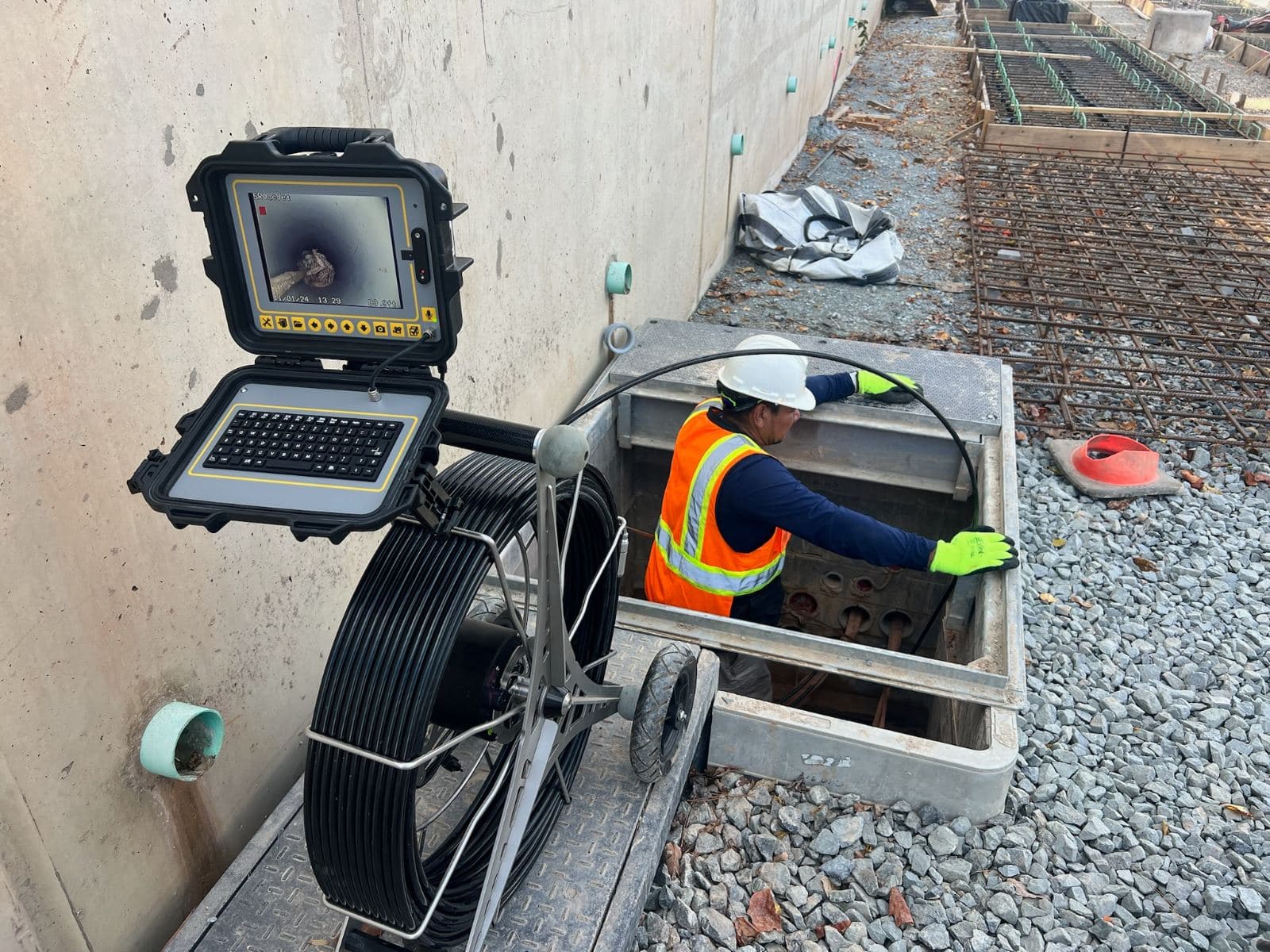 Push camera used for CCTV pipeline inspection